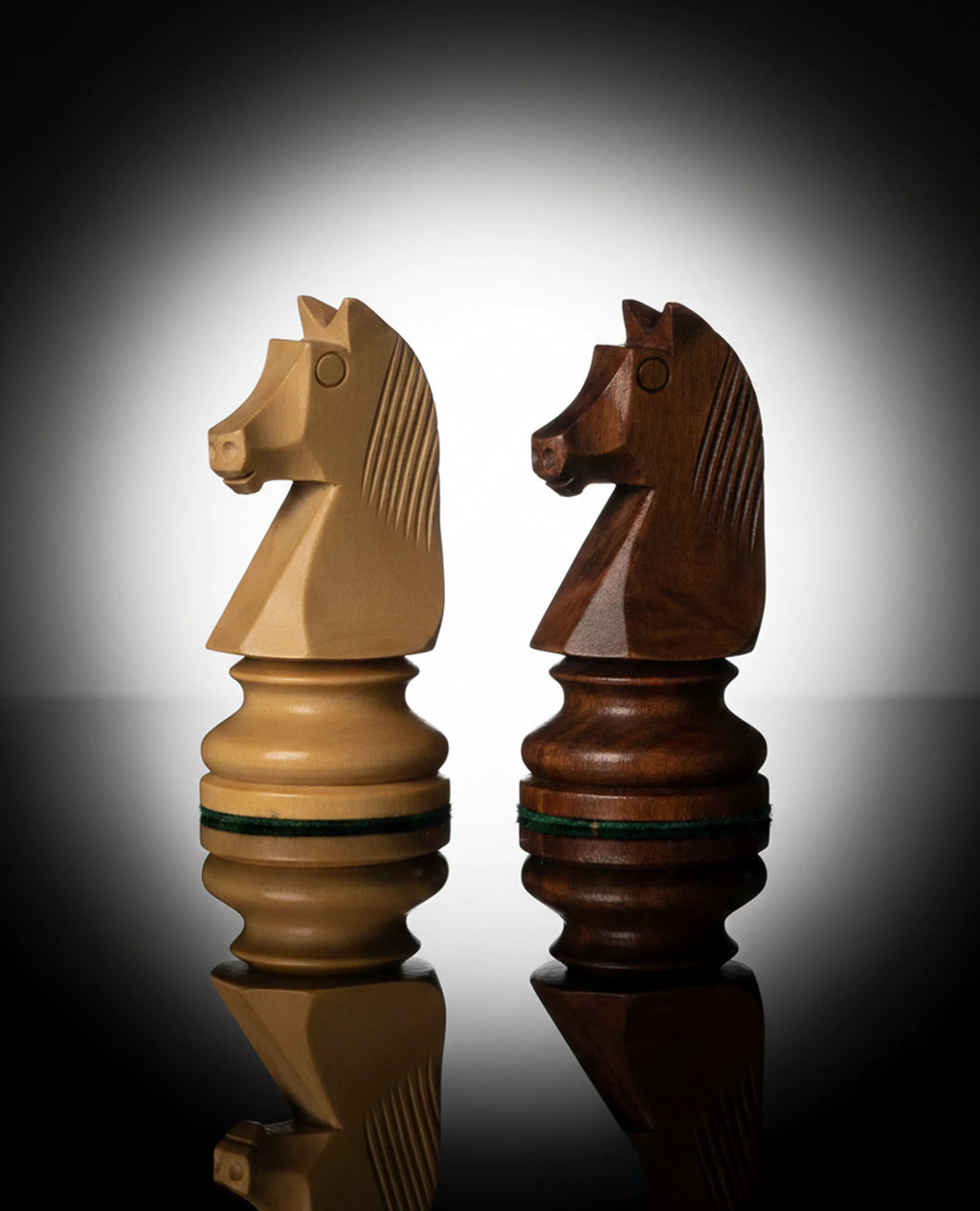 CHESSEL Wooden Chess Set