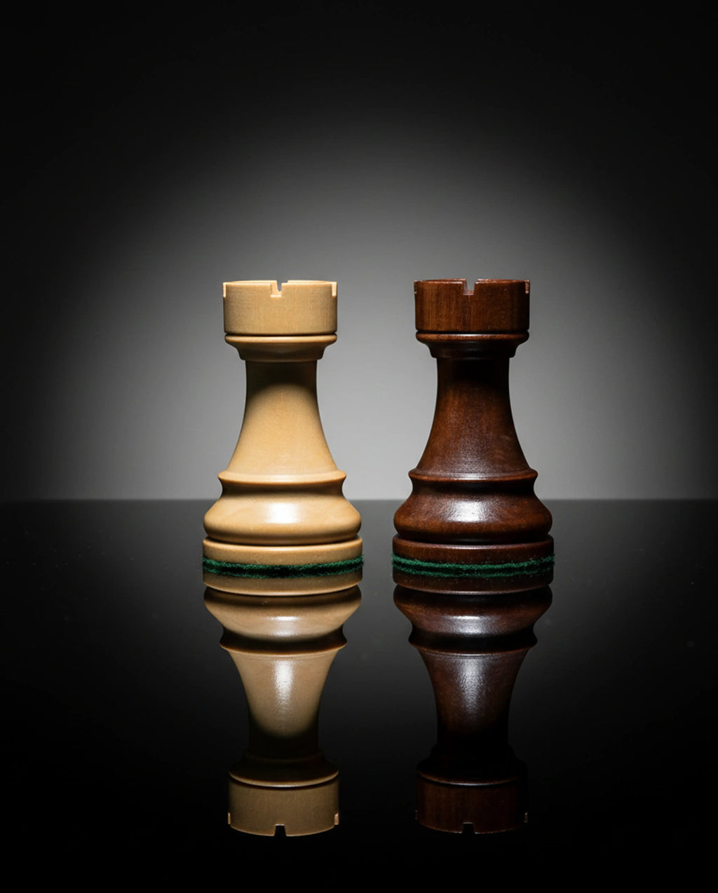 CHESSEL Wooden Chess Set
